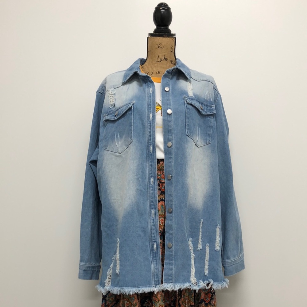 NWT Dokotoo Distressed Denim Jean Shacket Jacket Long Shirt Fringe Hem Size 2XL